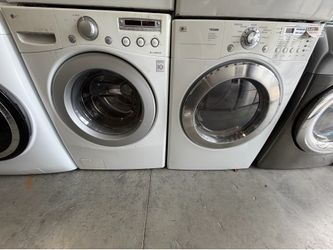 Washer and dryer front loader pick up only