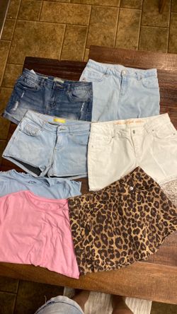 Youth girl shorts and t shirts 12/14