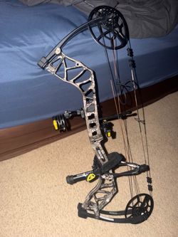 Bear compound bow