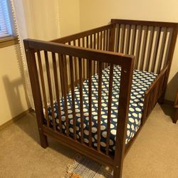 Land of nod andersen crib sale
