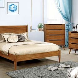 Brand New Oak 4pc Queen Bedroom Set (Available In California & Eastern King)