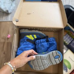 Stride Rite Made2Play Boys Snow Boots Blue Size 9