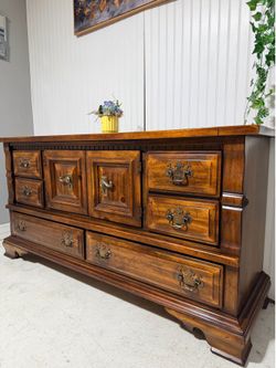 Dresser, cajonera