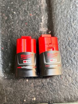 Milwaukee M12 12-Volt Lithium-Ion 2.0 Ah Compact Battery Pack (2-Pack)
