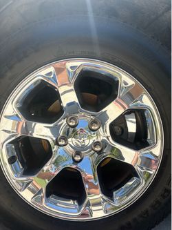2014 stock ram laramie rims/wheels—TRADE