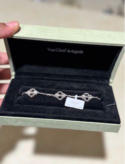 Van Cleef bracelet (taking best offer)