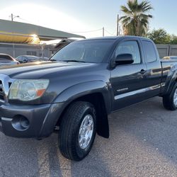 2010 Toyota Tacoma 