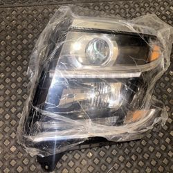 2015-2020 Chevrolet Tahoe - Driver Side Headlight, with Bulb, HID/Xenon, with HID bulb and ballast