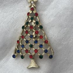 Christmas Brooch
