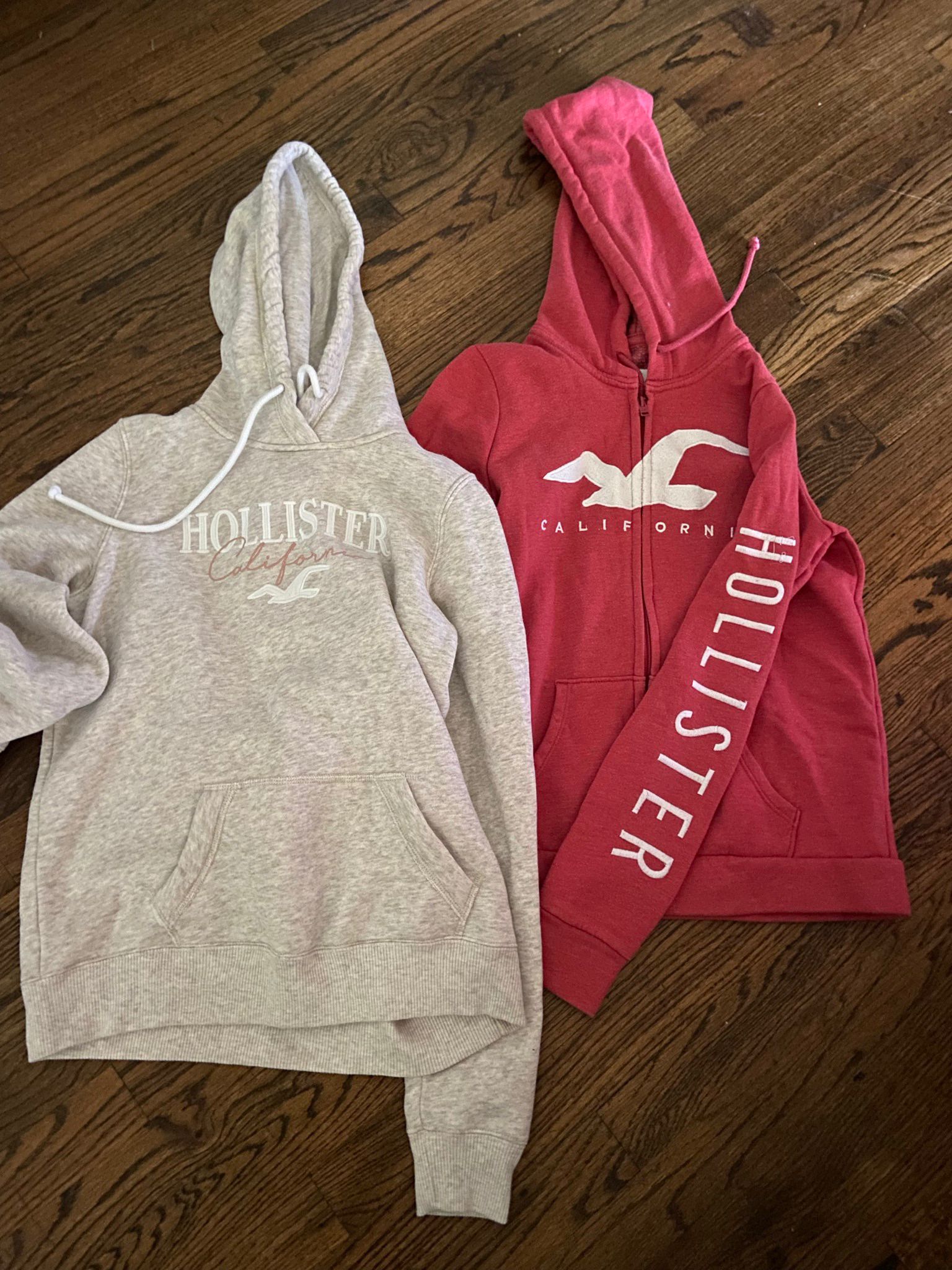 HOLLISTER HOODIES/Sweeters Size Small