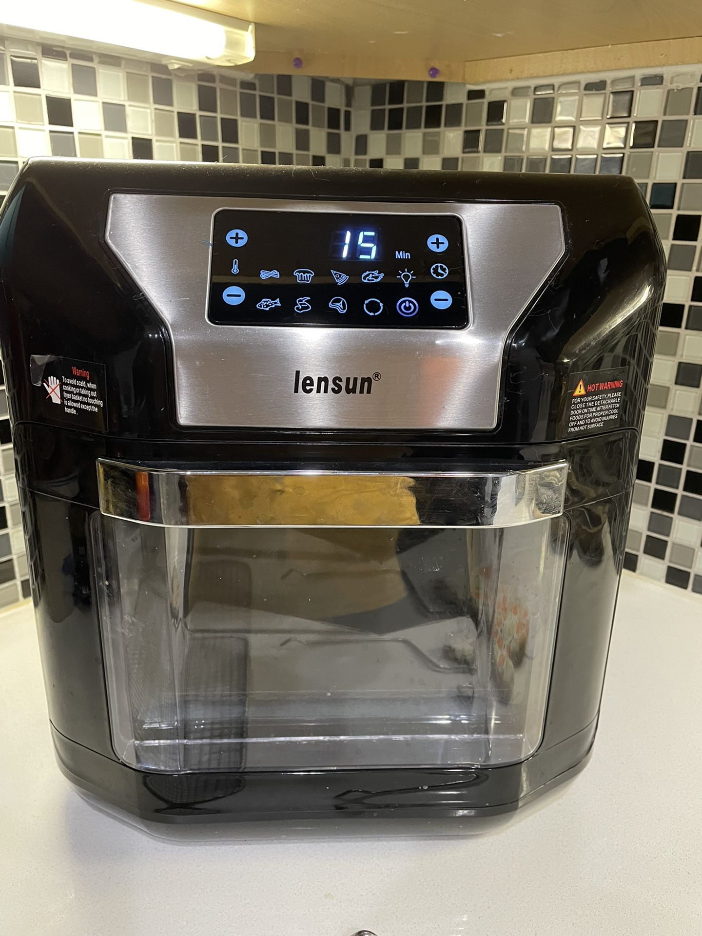 NEW Black + Decker Toaster Oven w/ Air Fryer for Sale in Houston, TX -  OfferUp