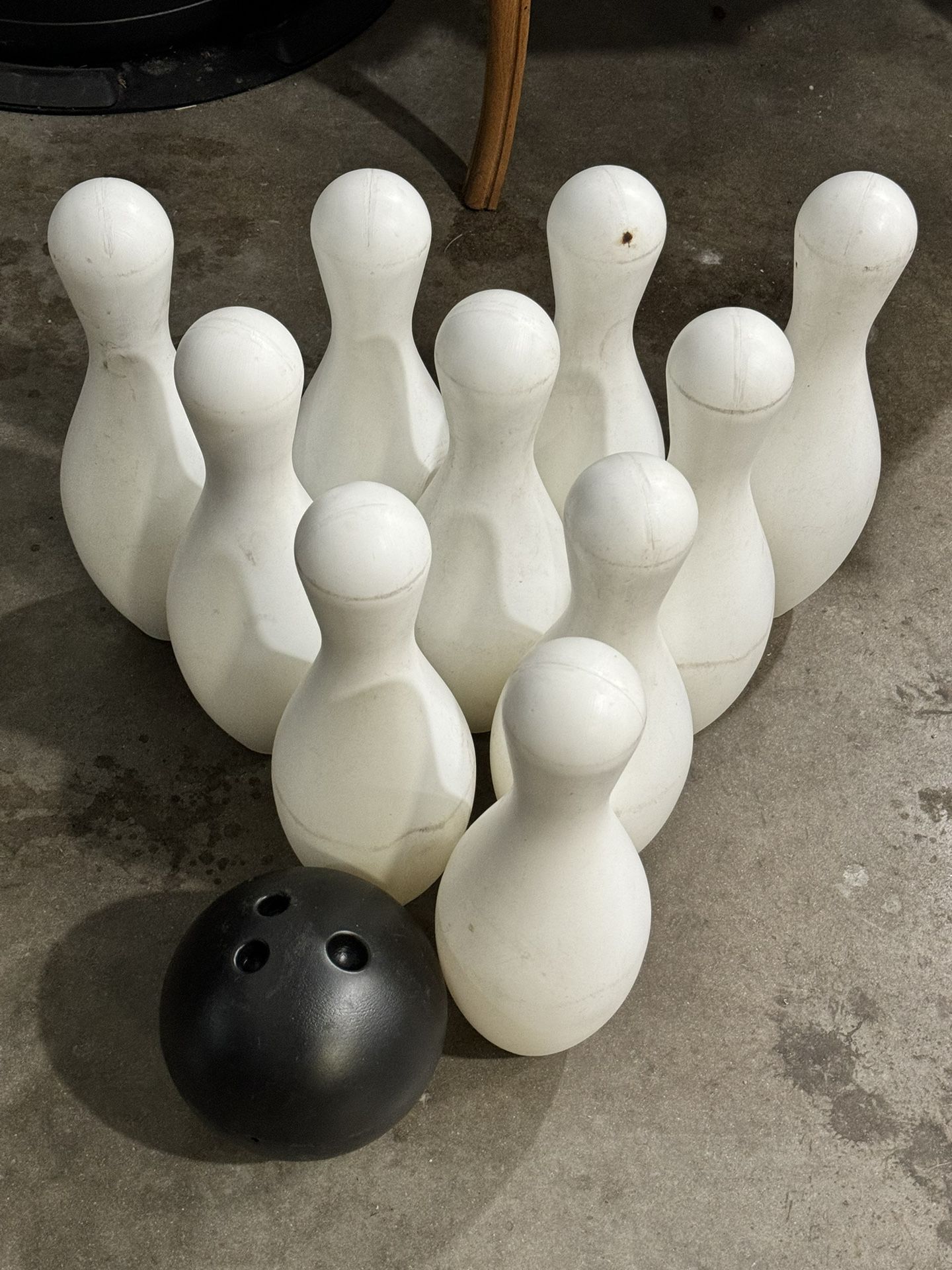 Jumbo Bowling Set