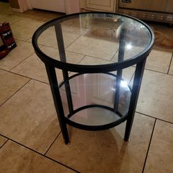 Double Glass Table