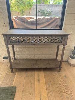 Accent Table
