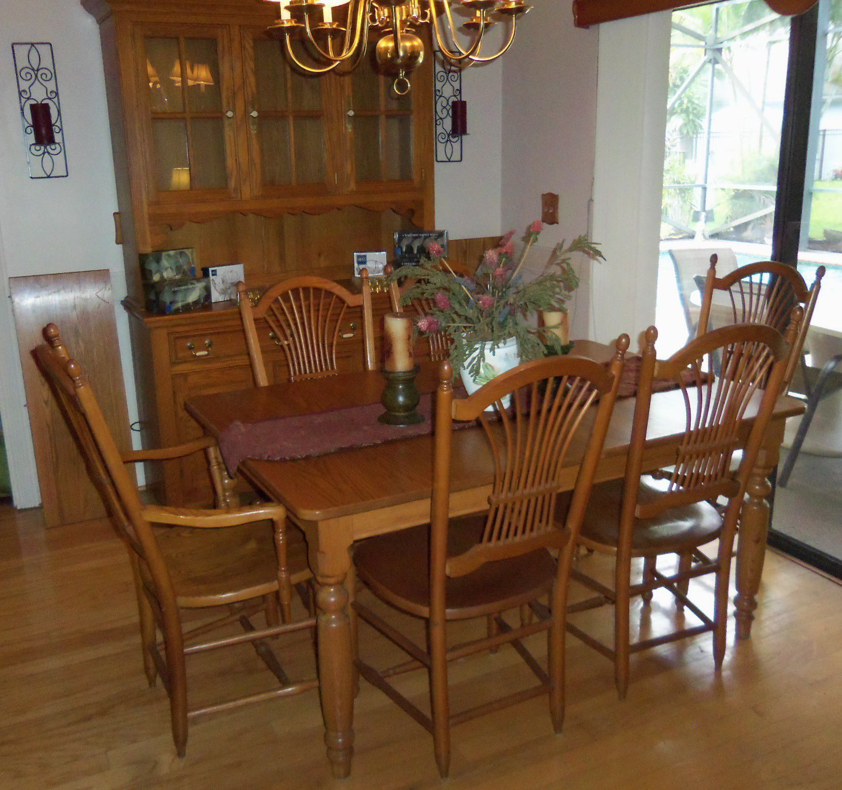 PENNSYLVANIA HOUSE DINING ROOM TABLE WITH 6 (SIX) CHAIRS + 2 (TWO) TABLE EXTENSIONS - SOLID OAK WOOD TABLE