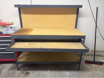 Work table/tool holder/work bench