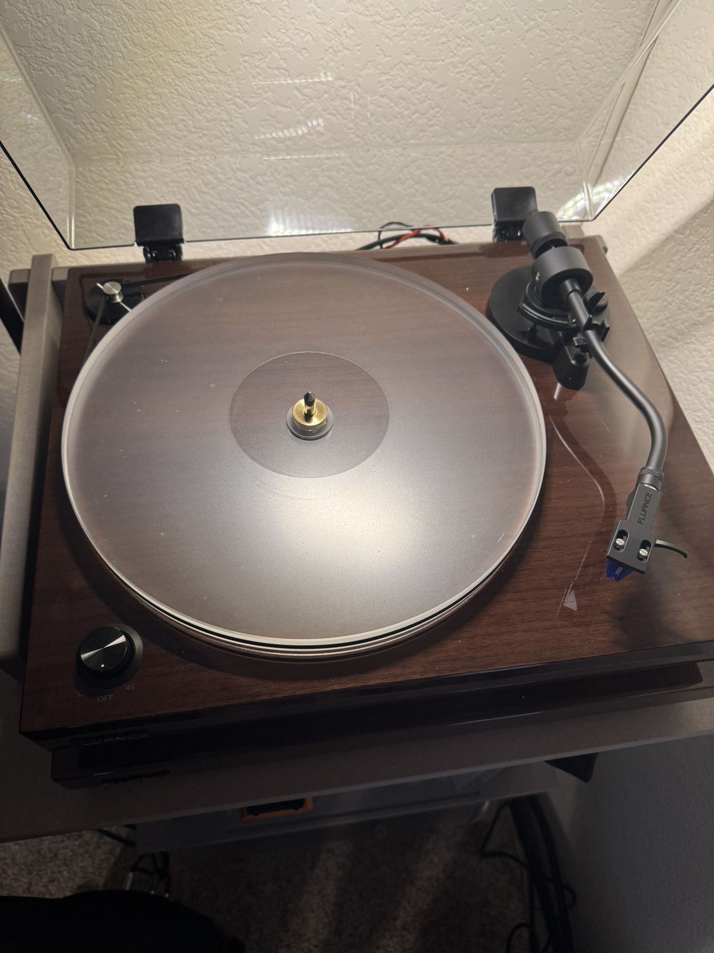 Fluance RT 85 Turntable