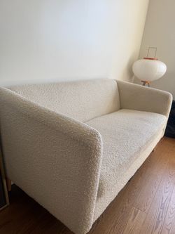 Cream Bouclé Accent Chair – Modern Curved Armchair– Excellent Condition