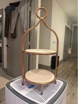 Copper and white marvel stand / heavy