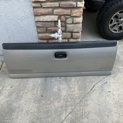 99-06 Silverado/Sierra Tailgate