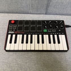 Akai MPK Mini Keyboard Controller 