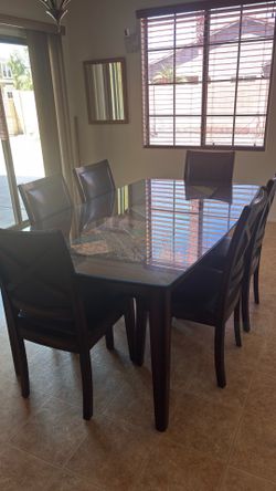 Dinning table