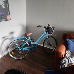 WOMAN'S BICYCLE 