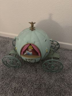 Cinderella popcorn bucket