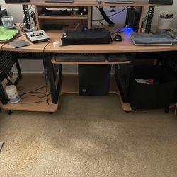 Producer Desk (DeskOnly)