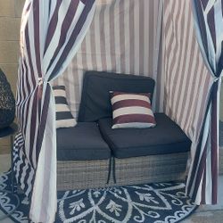 Lounger Chair 2nd Piece Could Be Used As a Table