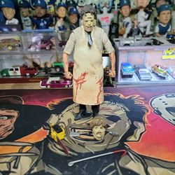 NECA Ultimate Texas Chainsaw Massacre Leatherface Horror Figure Read Description