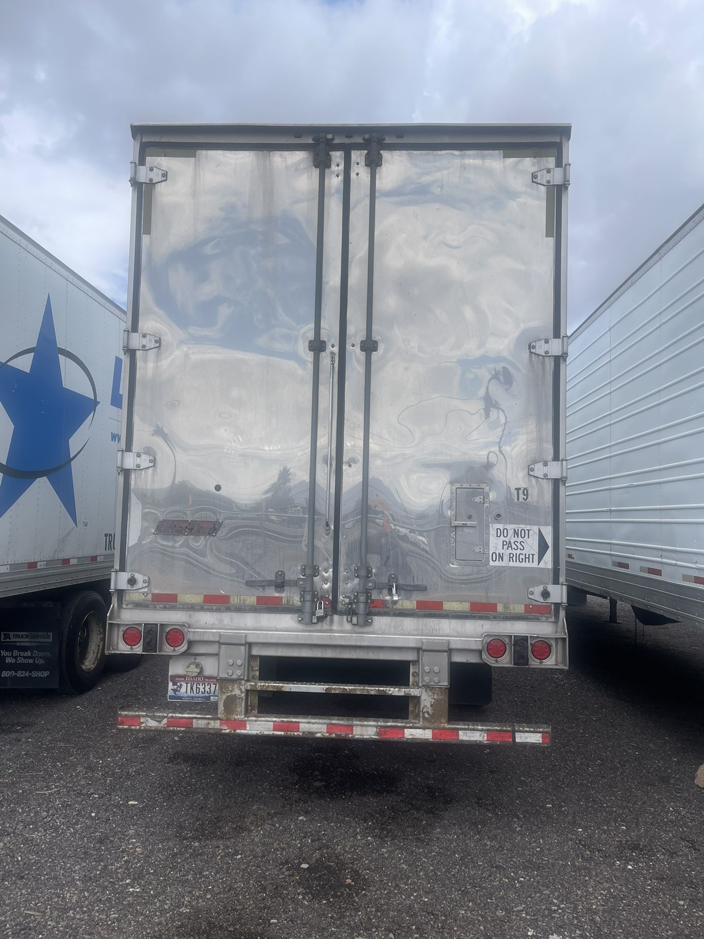 Great Dane Reefer 2012 Air Ride New Air bags New Alternator