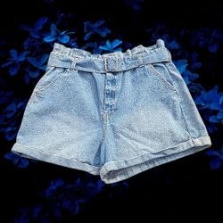 Women's (Junior's) No Boundaries Jean Shorts 