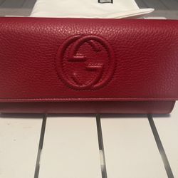 RED GUCCI PURSE 
