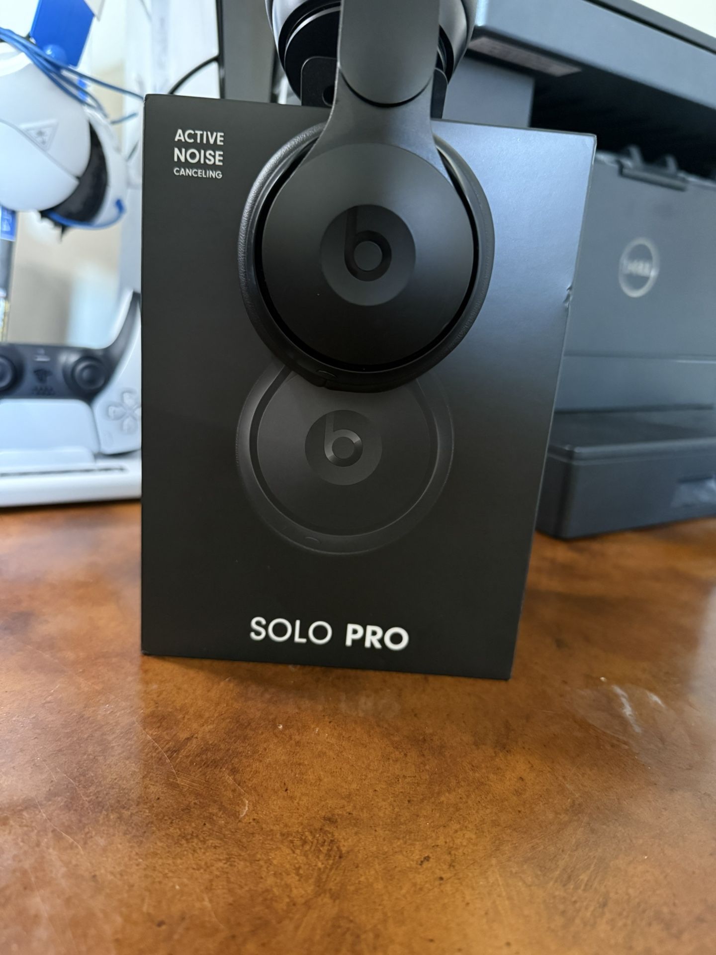 Beats Solo Pro Black