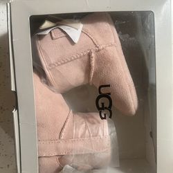 New Ugg Boots Toddler Size 