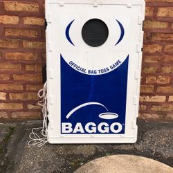Baggo Official Bean Bag Toss Game