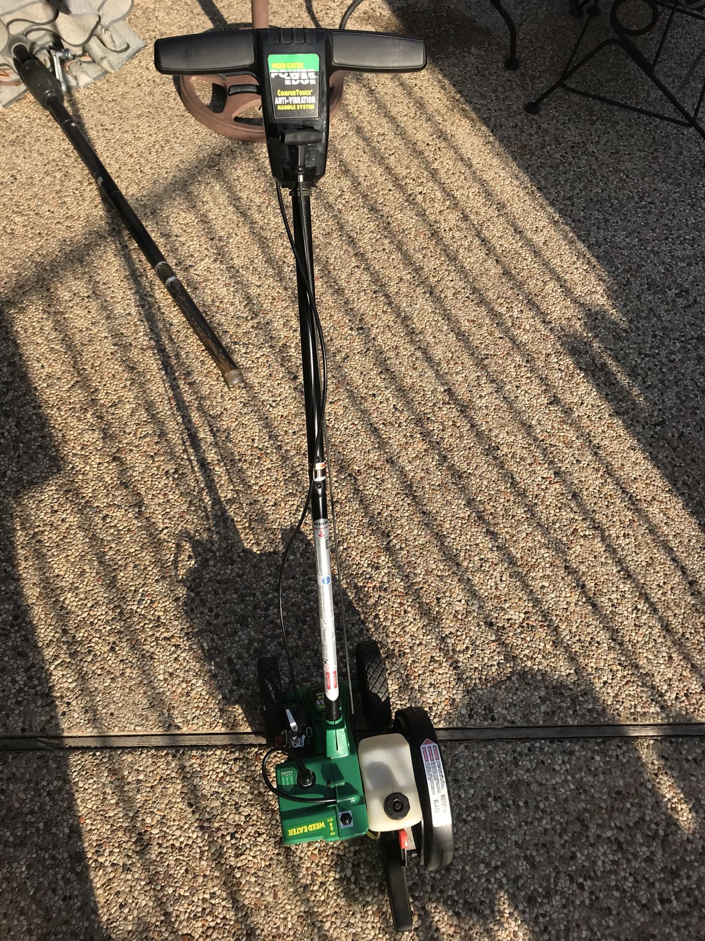 Weed eater blade edger PE550 won’t start