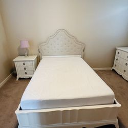 Full Bedroom Set 