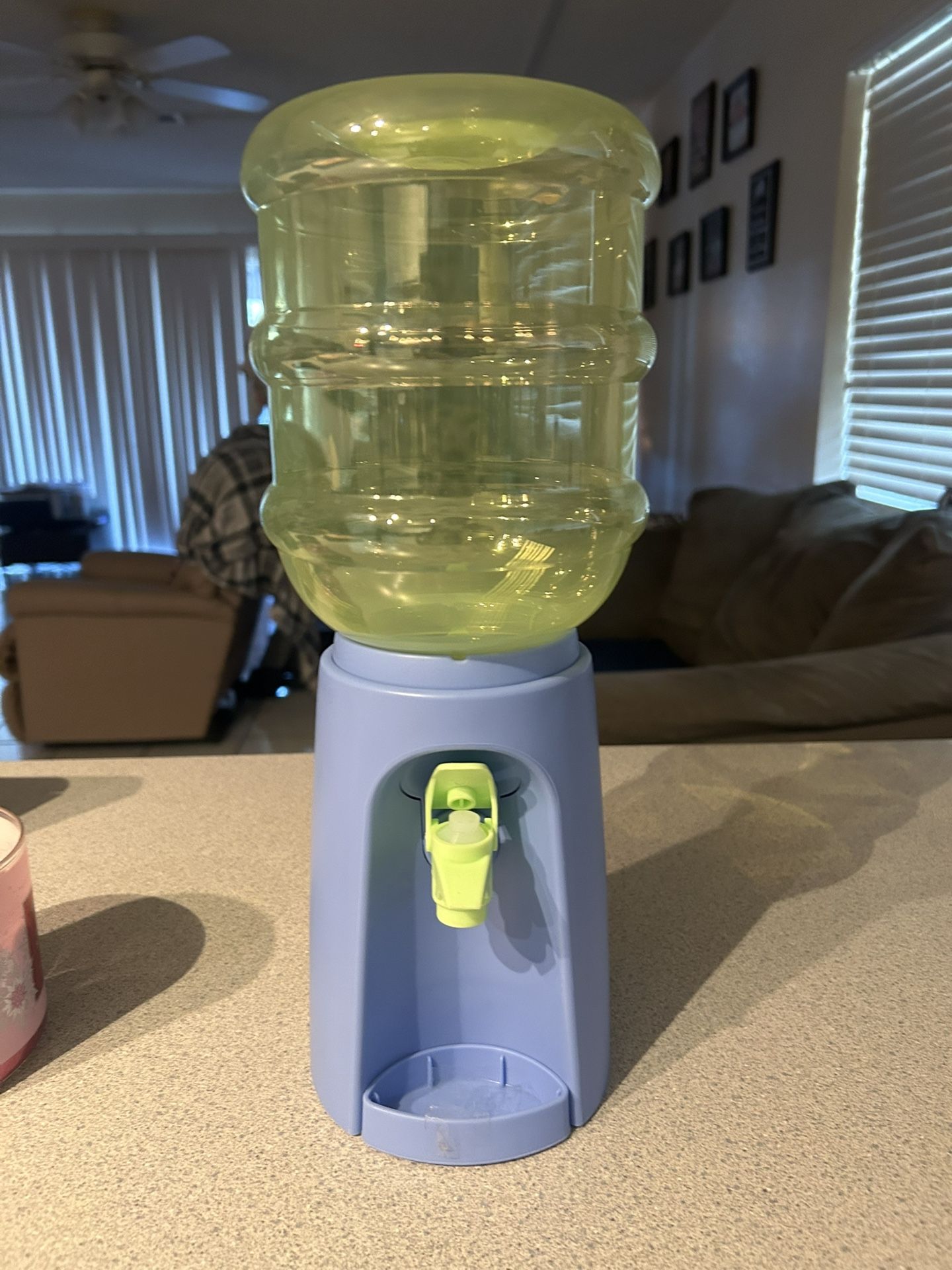 Mini Drink Dispenser