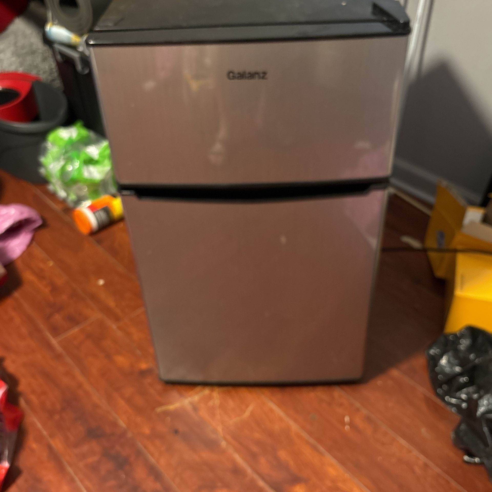 Mini Fridge And Freezer