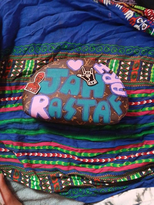 LOUIE BAG CUSTOMIZED (RASTAFARI)
