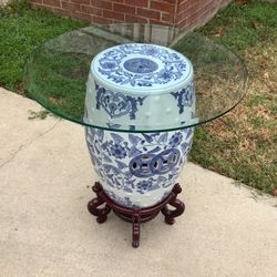 VINTAGE Porcelain blue and white side table with glass top DRAGONS AND LEAFS PICK UP SYLMAR