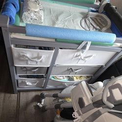 Baby Changer/ Drawer 