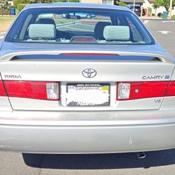 2000 Toyota Camry