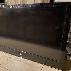 42 Inch LG Flat Screen Tv