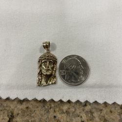 10k Gold Jesus Face Pendant