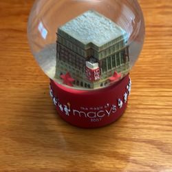 Macys Snow Globe
