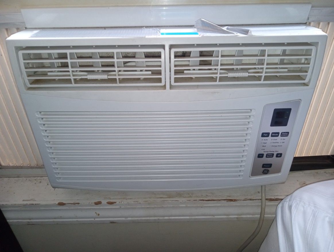 Window Air Conditioner