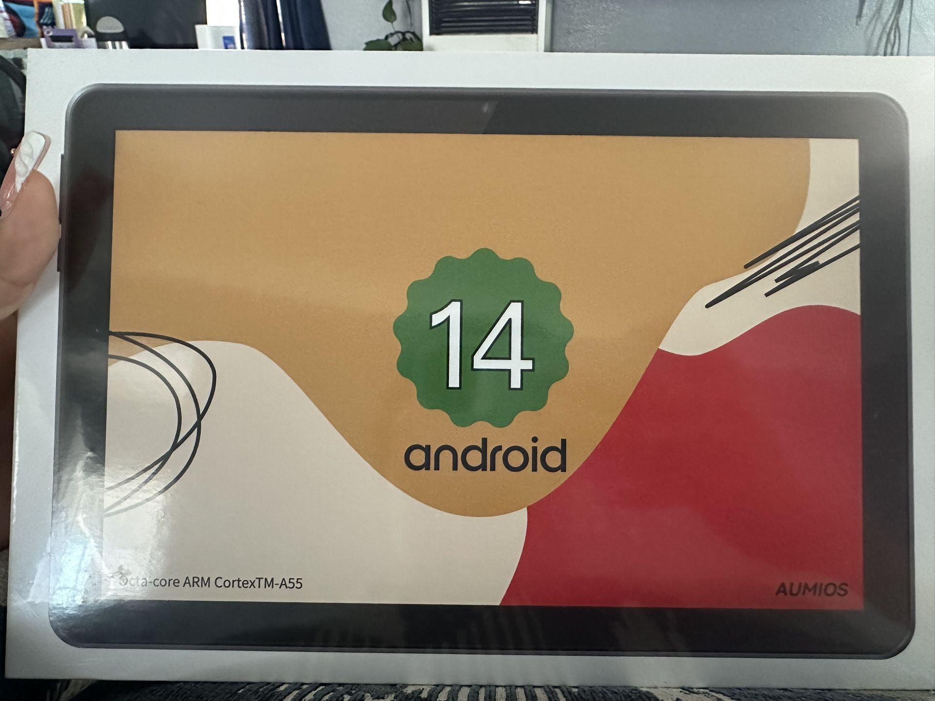 Android 14 tablet